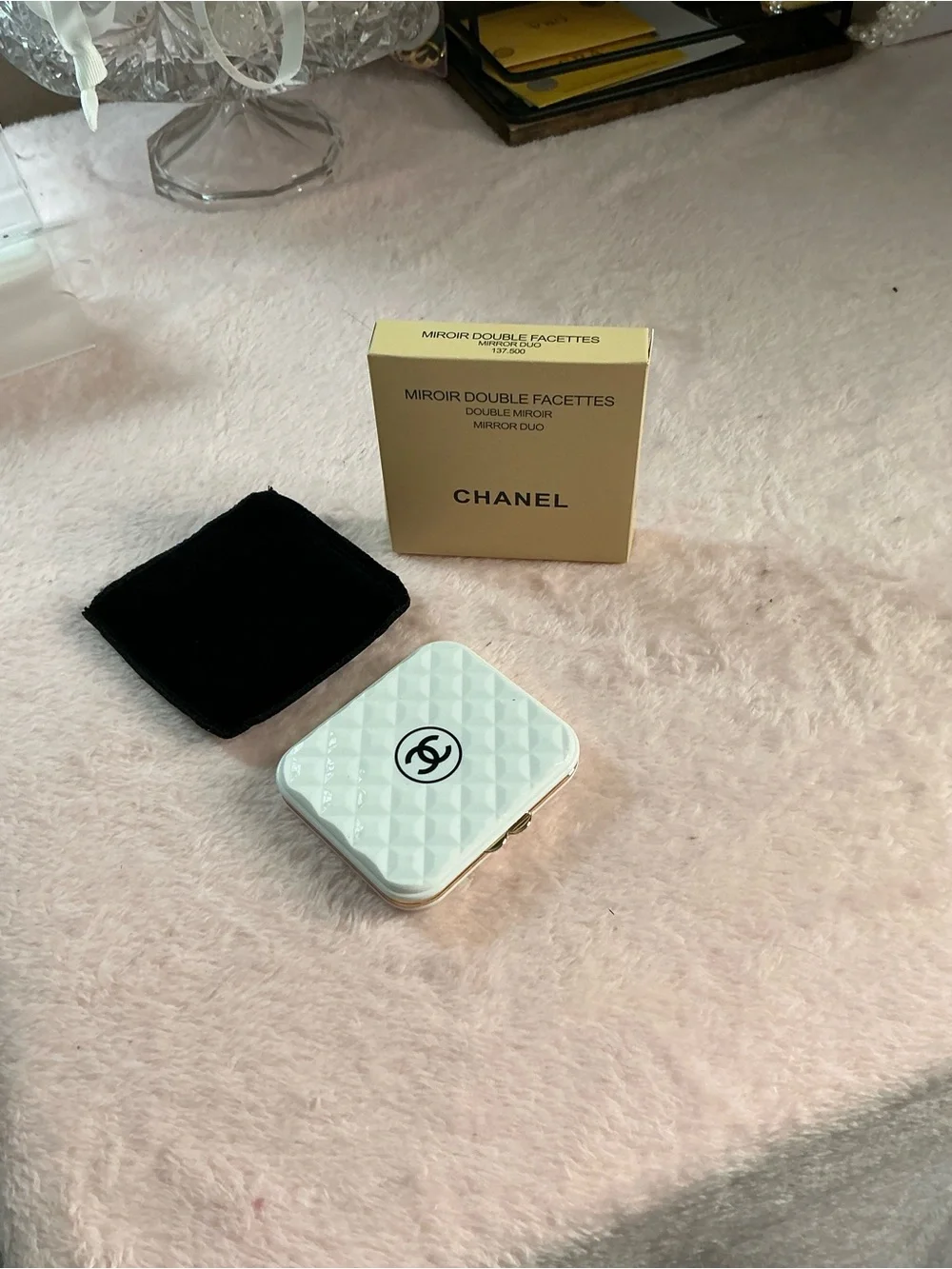 Chanel Beauty White Quilted Double-Sided Mirror Box Pouch Not a GWP